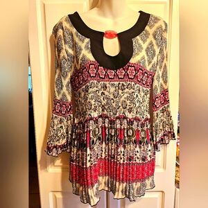 Dress Barn Crinkle top Sm